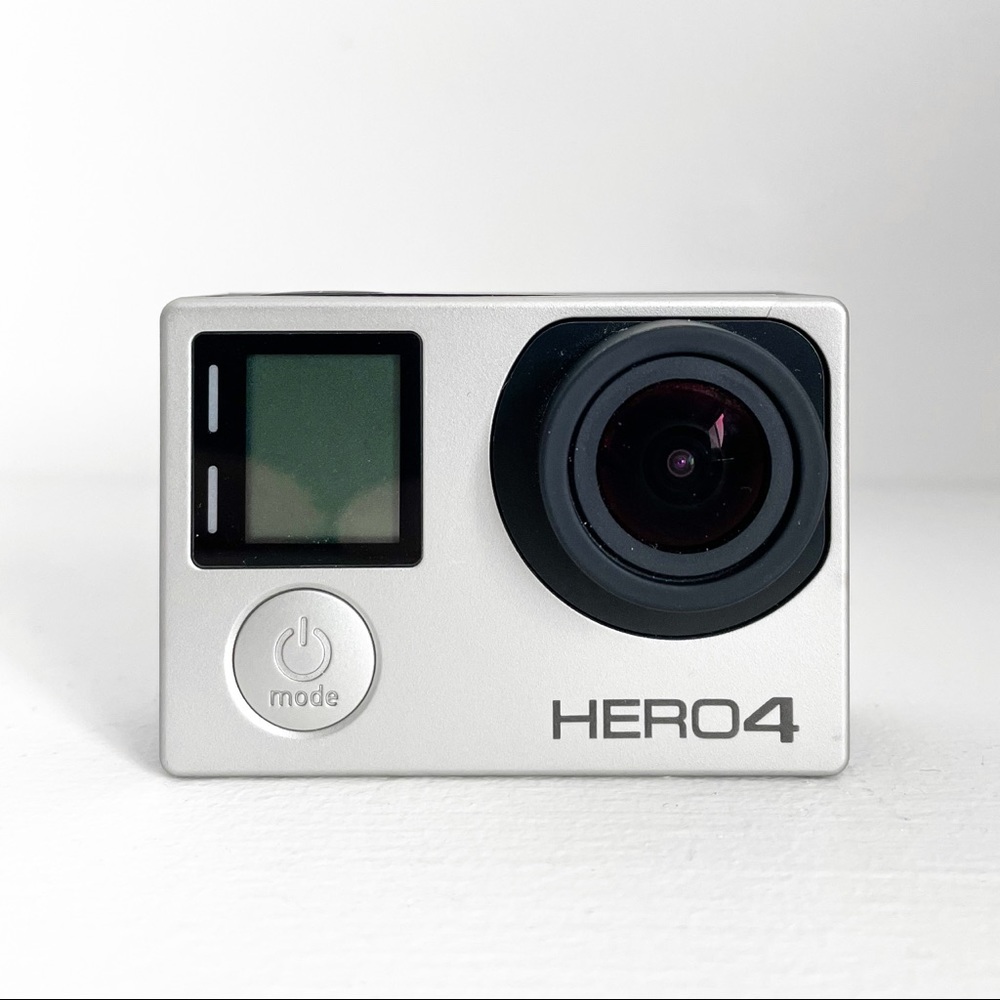 GoPro Hero 4 Silver EUC, Like New